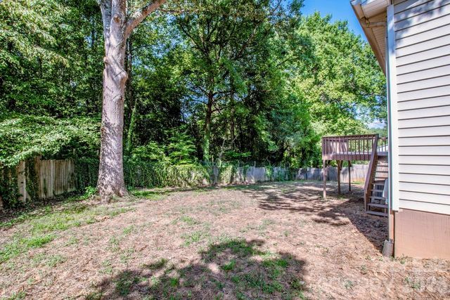 612 Sharon Drive, Statesville, NC 28625
