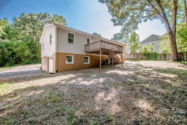 612 Sharon Drive, Statesville, NC 28625
