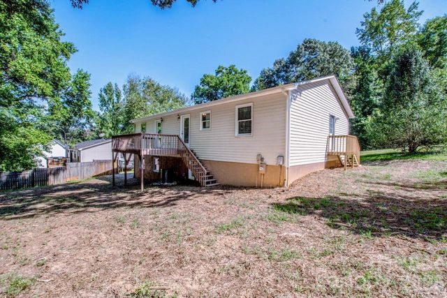 612 Sharon Drive, Statesville, NC 28625