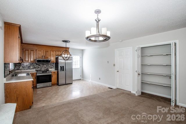 612 Sharon Drive, Statesville, NC 28625