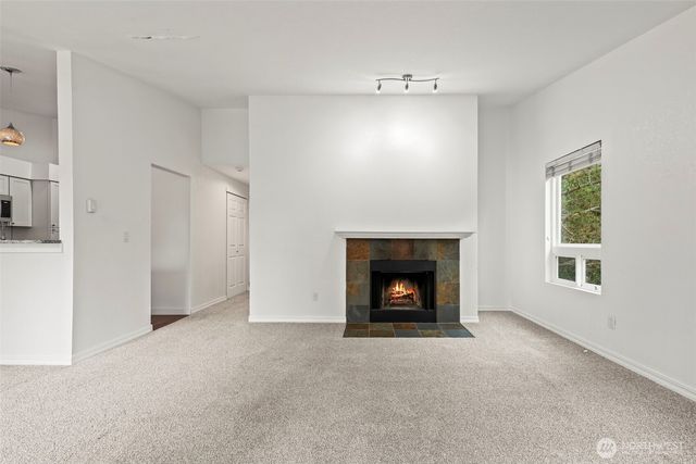 1780 W Sunn Fjord Lane #E301, Bremerton, WA 98312