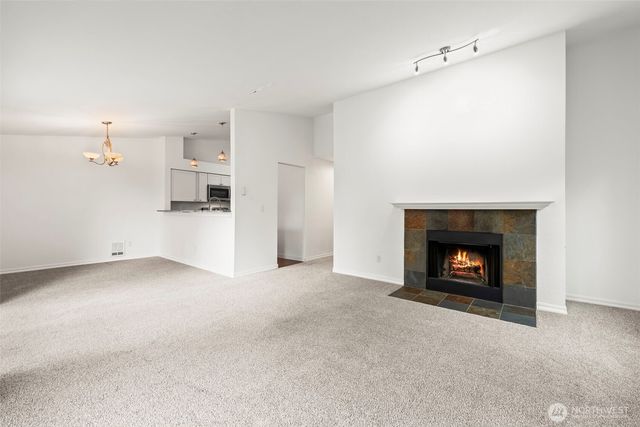 1780 W Sunn Fjord Lane #E301, Bremerton, WA 98312