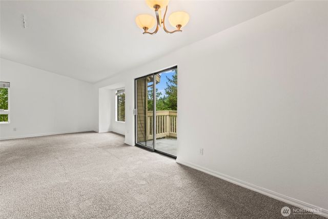 1780 W Sunn Fjord Lane #E301, Bremerton, WA 98312