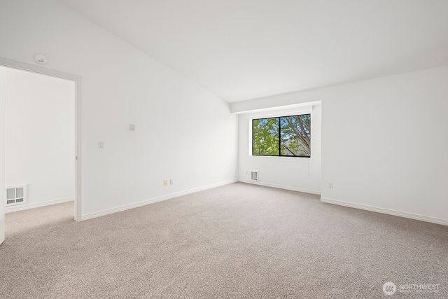 1780 W Sunn Fjord Lane #E301, Bremerton, WA 98312