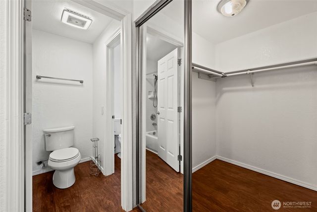 1780 W Sunn Fjord Lane #E301, Bremerton, WA 98312