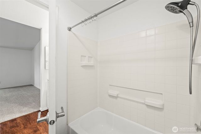 1780 W Sunn Fjord Lane #E301, Bremerton, WA 98312