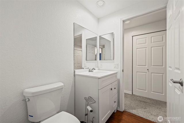 1780 W Sunn Fjord Lane #E301, Bremerton, WA 98312