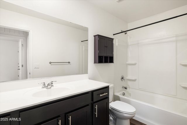 19573 W BADGETT Lane, Litchfield Park, AZ 85340