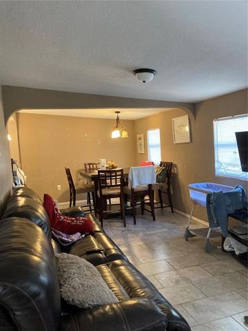 36940 HOWARD AVENUE, Dade City, FL 33525