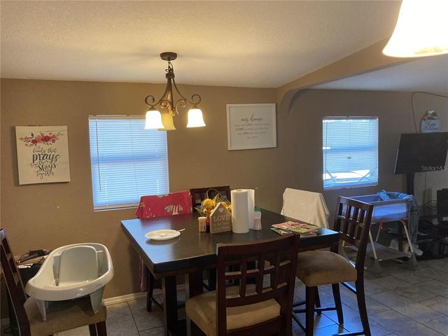 36940 HOWARD AVENUE, Dade City, FL 33525