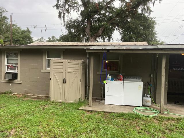 36940 HOWARD AVENUE, Dade City, FL 33525