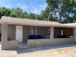 36940 HOWARD AVENUE, Dade City, FL 33525