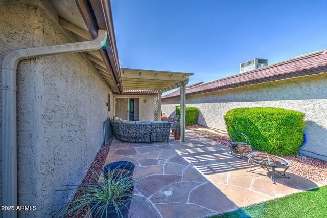 12243 S CHIPPEWA Drive, Phoenix, AZ 85044