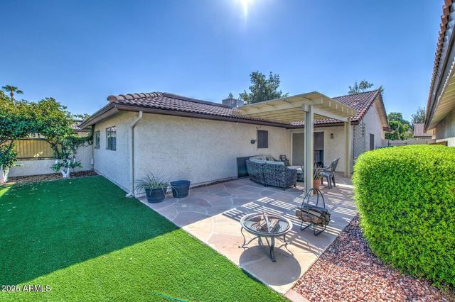 12243 S CHIPPEWA Drive, Phoenix, AZ 85044