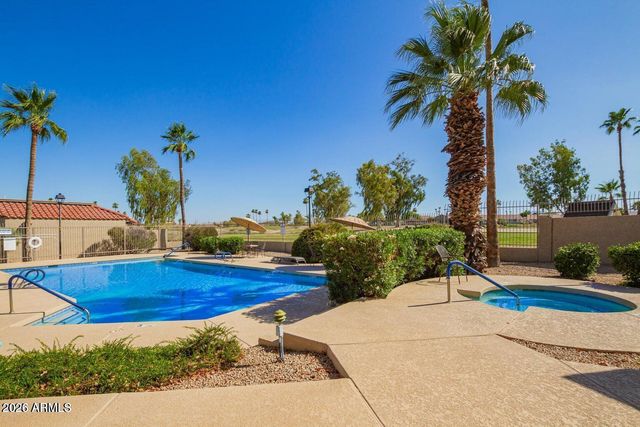 12243 S CHIPPEWA Drive, Phoenix, AZ 85044