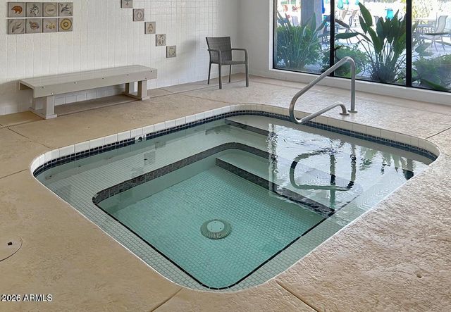 12243 S CHIPPEWA Drive, Phoenix, AZ 85044