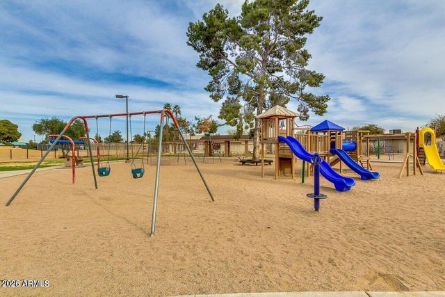 12243 S CHIPPEWA Drive, Phoenix, AZ 85044