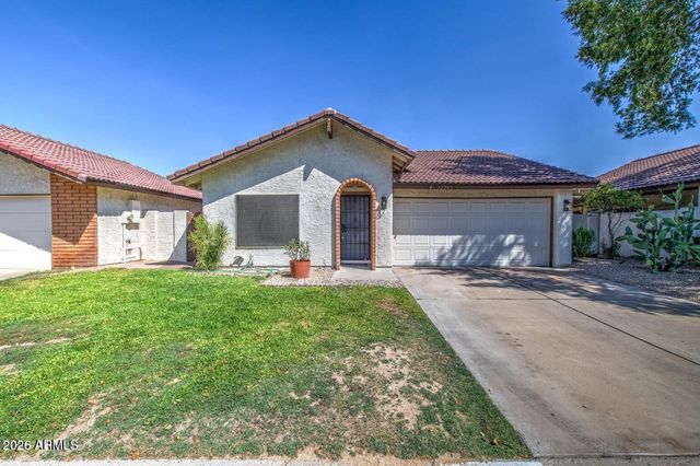 12243 S CHIPPEWA Drive, Phoenix, AZ 85044