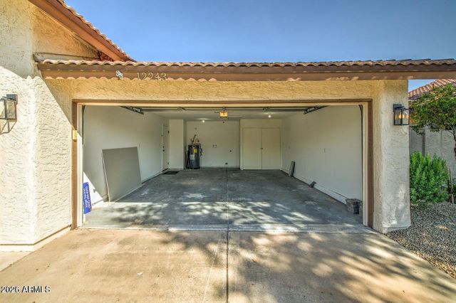 12243 S CHIPPEWA Drive, Phoenix, AZ 85044