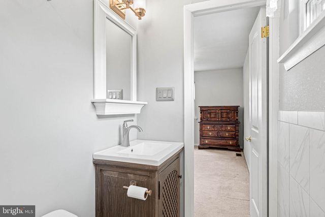 3307 WINDSOR DR, Norristown, PA 19403