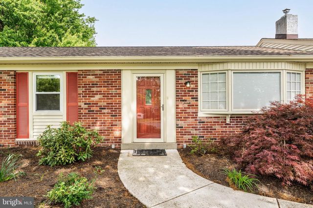 3307 WINDSOR DR, Norristown, PA 19403