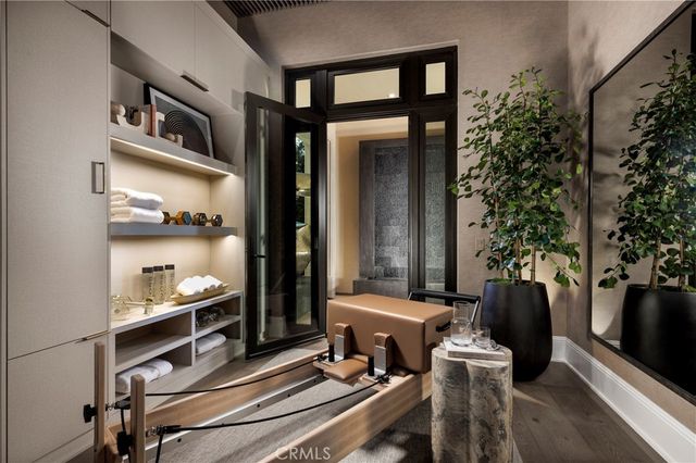 553 PENINSULA, Irvine, CA 92602