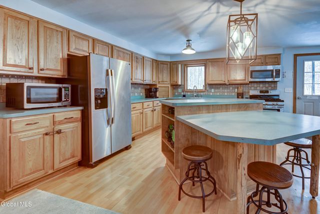 328 County Highway 137, Caroga Lake, NY 12032