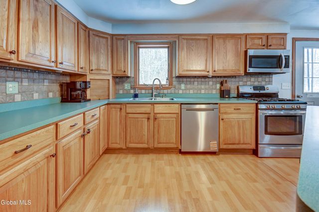 328 County Highway 137, Caroga Lake, NY 12032