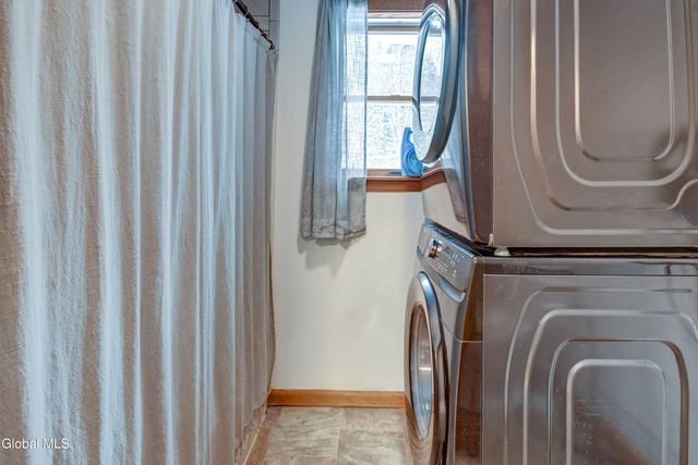 328 County Highway 137, Caroga Lake, NY 12032