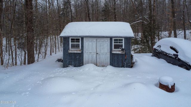 328 County Highway 137, Caroga Lake, NY 12032