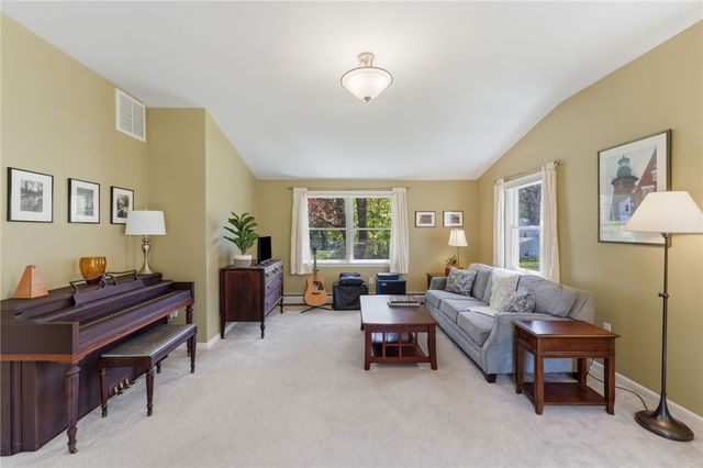 99 Terrace Drive, East Greenwich, RI 02818