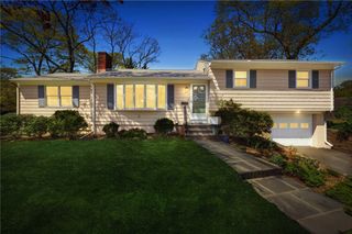 99 Terrace Drive, East Greenwich, RI 02818