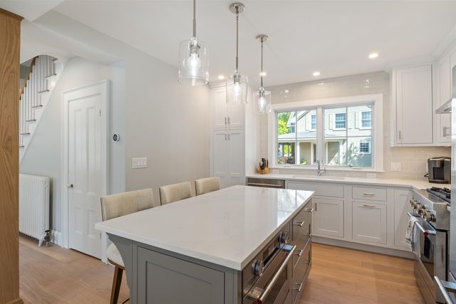 205 Broad Street, Portsmouth, NH 03801