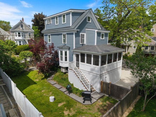 205 Broad Street, Portsmouth, NH 03801