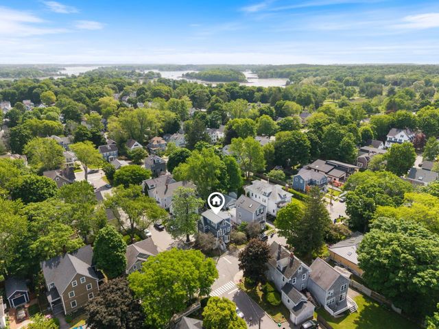 205 Broad Street, Portsmouth, NH 03801