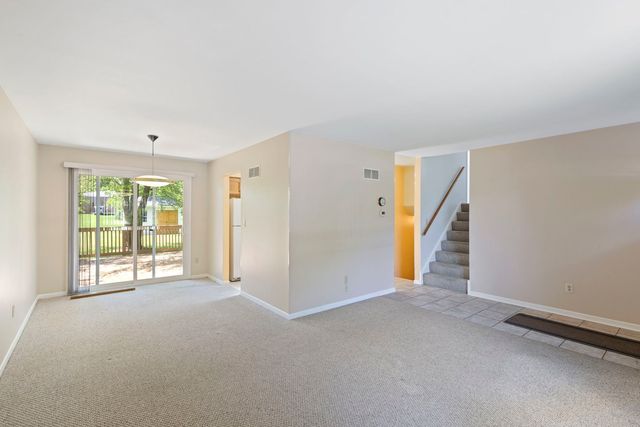 440 Manor Drive, Peotone, IL 60468