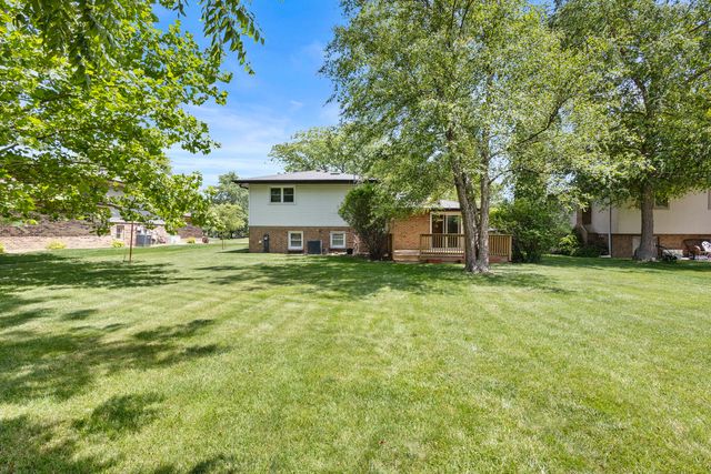440 Manor Drive, Peotone, IL 60468