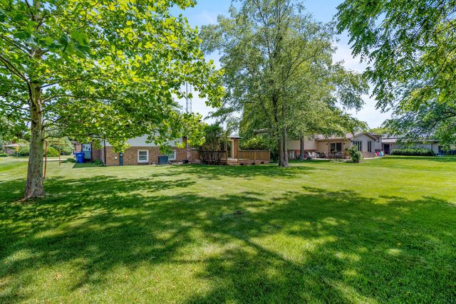 440 Manor Drive, Peotone, IL 60468