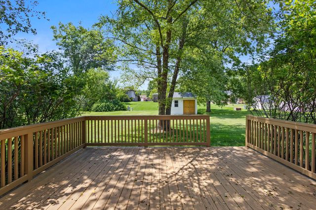 440 Manor Drive, Peotone, IL 60468