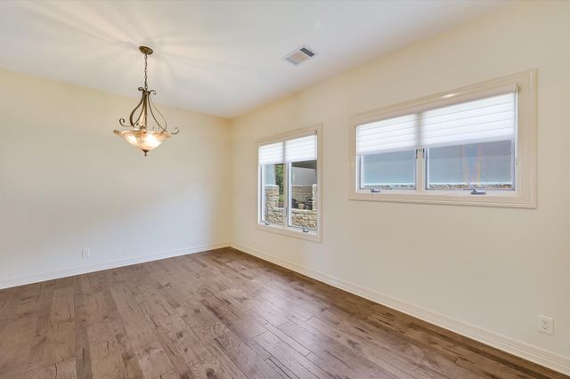 2300 FOUNDERS CIR, Spicewood, TX 78669