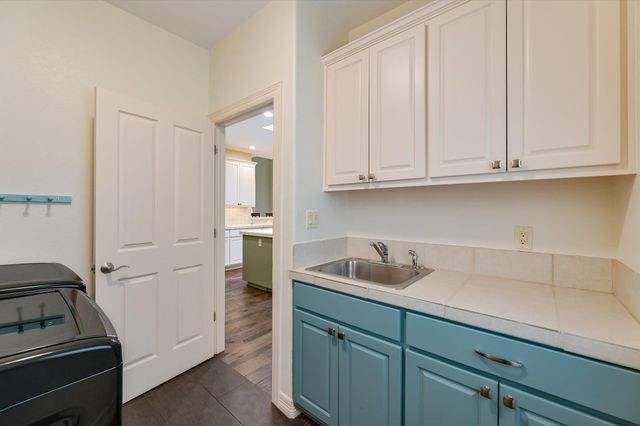 2300 FOUNDERS CIR, Spicewood, TX 78669