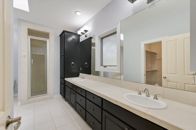 2300 FOUNDERS CIR, Spicewood, TX 78669