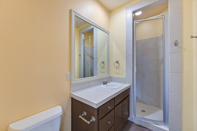 2300 FOUNDERS CIR, Spicewood, TX 78669