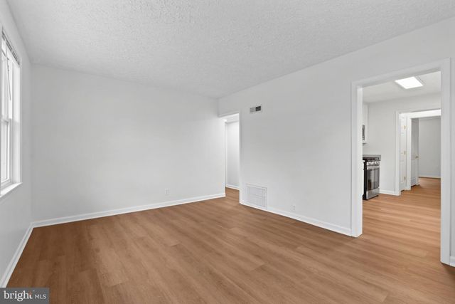 9 DEFENSE DR, Aberdeen, MD 21001