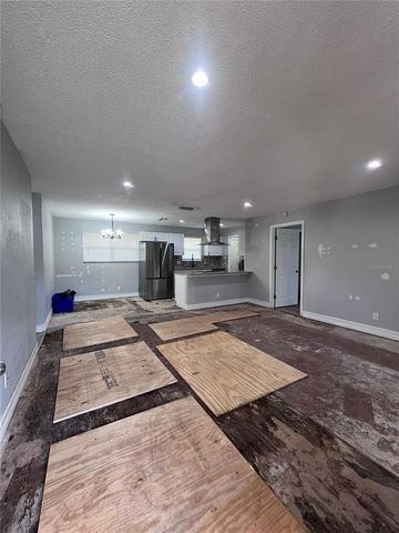 1103 WILLOW AVENUE, Sanford, FL 32771