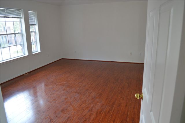 410 Annes Way, Stafford, TX 77477