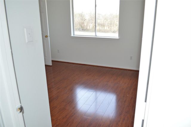 410 Annes Way, Stafford, TX 77477