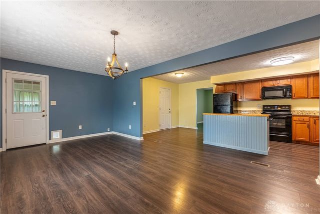 7606 Washington Park Drive, Dayton, OH 45459