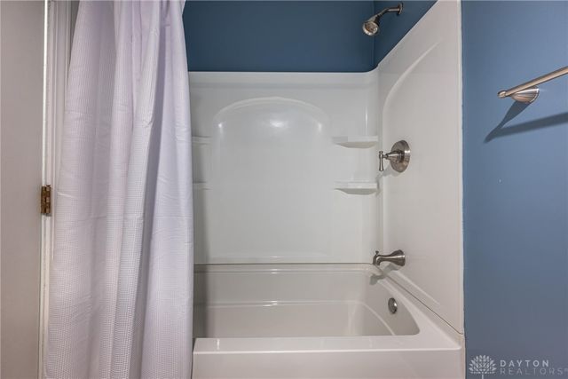7606 Washington Park Drive, Dayton, OH 45459