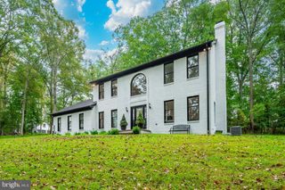 8225 HAWKINS CREAMERY RD, Gaithersburg, MD 20882